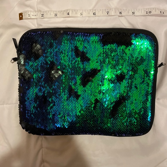Tablet case with matching pouch - Picture 5 of 6